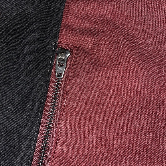 2P BANANA REPUBLIC slacks - Picture 6 of 8